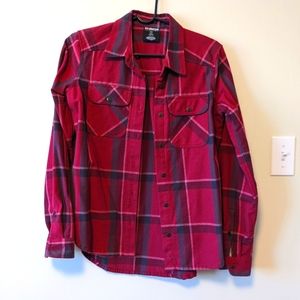 Sherpa adventure gear UPF 40 button down shirt size S